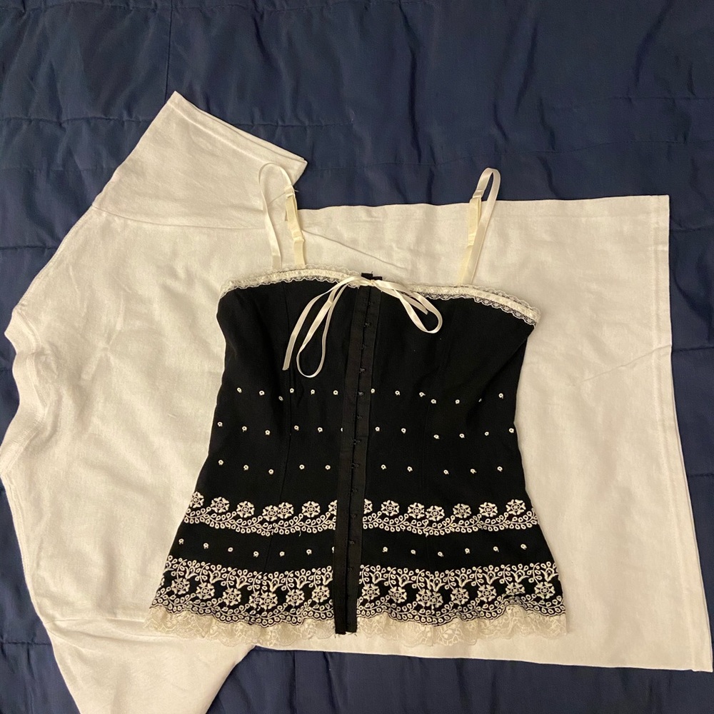 The Limited Black and White Corset (Stretches) Top